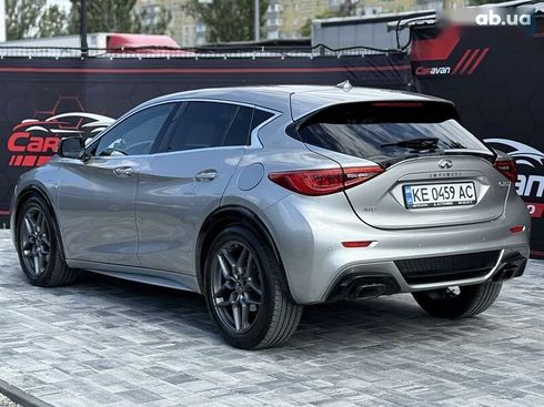 Infiniti Q30 2016 - фото 17