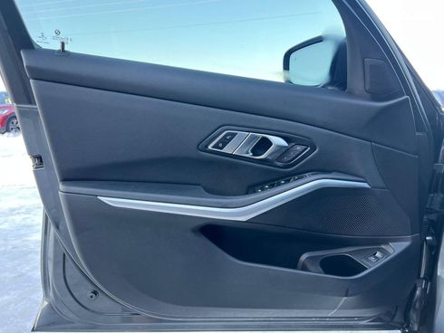 BMW 3 серия 2020 серый - фото 16