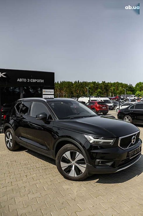 Volvo XC40 2020 - фото 5