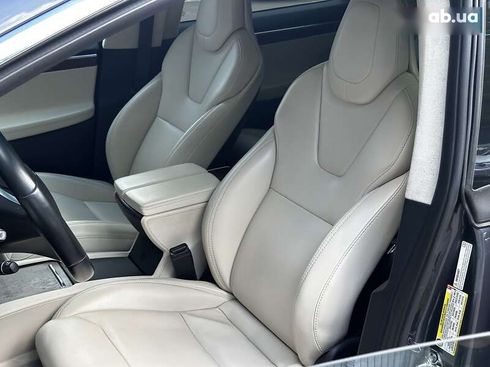 Tesla Model X 2017 - фото 13