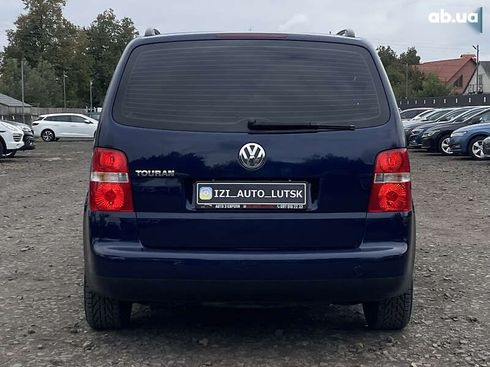 Volkswagen Touran 2005 - фото 7