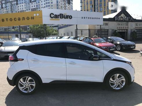 Chevrolet Bolt 2022 - фото 8