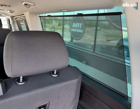 Volkswagen Multivan 2020 - фото 20