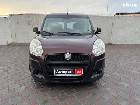 Fiat Doblo 2011 красный - фото 8