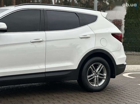 Hyundai Santa Fe 2017 - фото 9