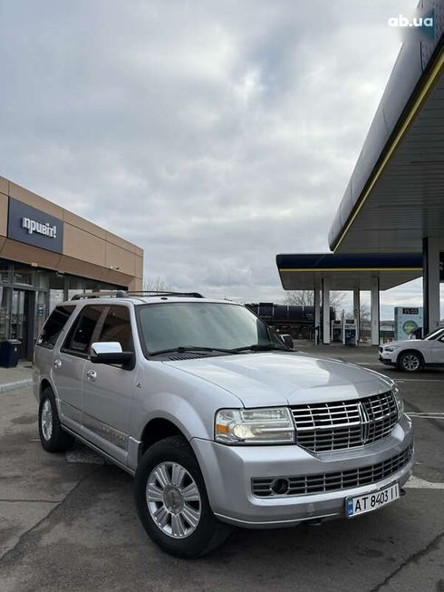 Lincoln Navigator 2010 - фото 2