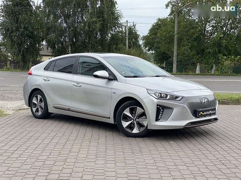 Hyundai Ioniq 2017 - фото 13