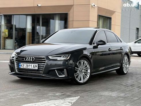 Audi A4 2019 - фото 2