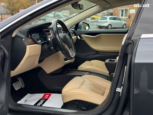 Tesla Model S 2017 серый - фото 27