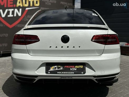 Volkswagen Passat 2018 - фото 25