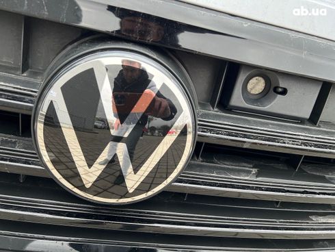 Volkswagen Touareg R 2021 - фото 4