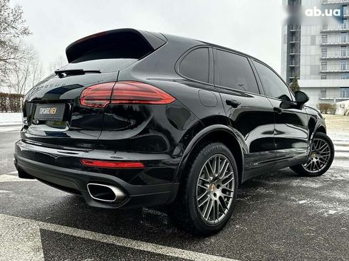 Porsche Cayenne 2016 - фото 17