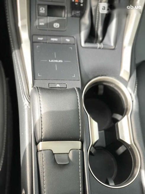 Lexus NX 2017 - фото 29