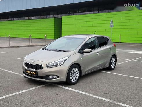 Kia Cee'd 2014 - фото 6