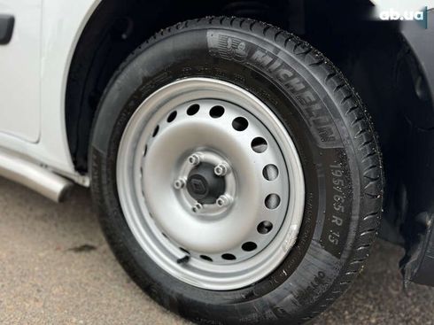 Renault Kangoo 2022 - фото 26