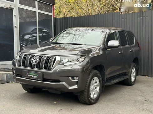 Toyota Land Cruiser Prado 2020 - фото 6