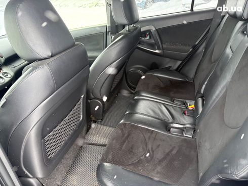Toyota RAV4 2012 серый - фото 40