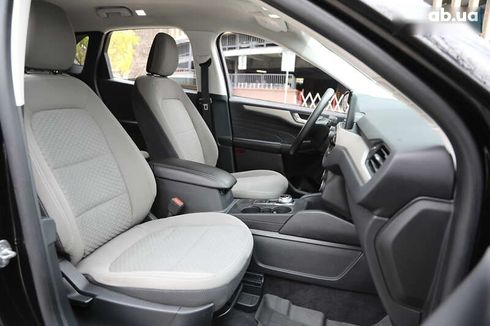 Ford Escape 2021 - фото 11