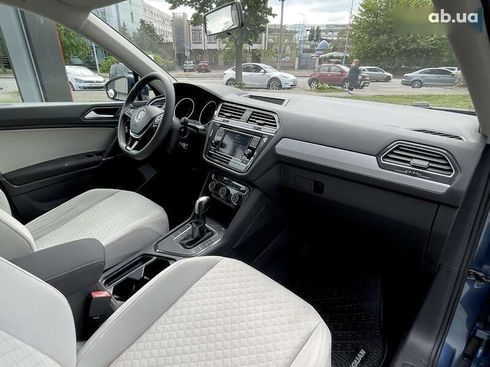 Volkswagen Tiguan 2019 - фото 12