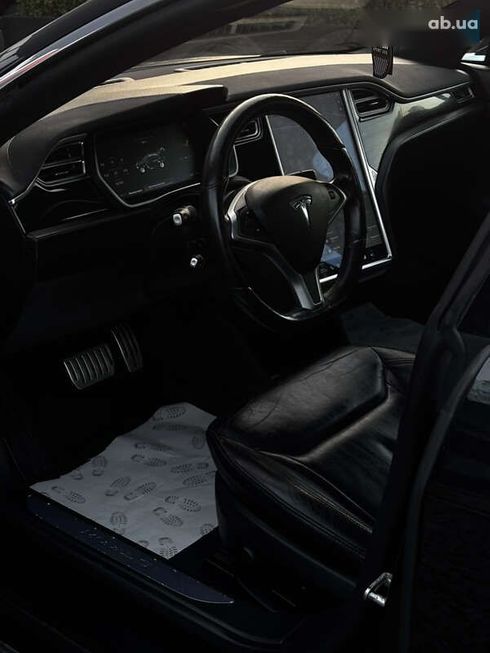 Tesla Model S 2015 - фото 19