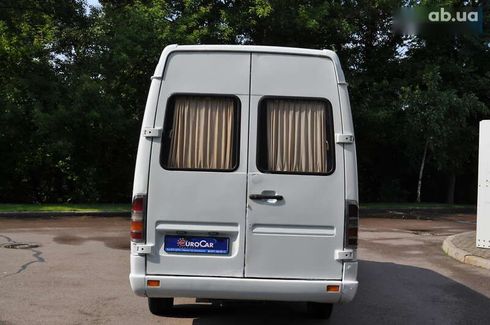 Mercedes-Benz Sprinter 2000 - фото 8