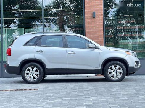 Kia Sorento 2010 - фото 8