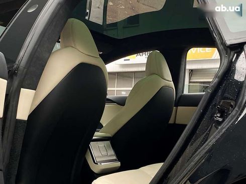 Tesla Model S 2023 - фото 17