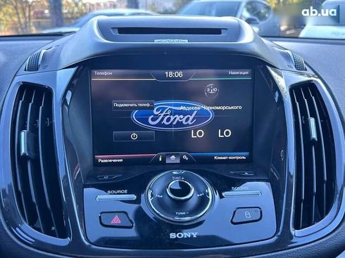 Ford Escape 2014 - фото 24