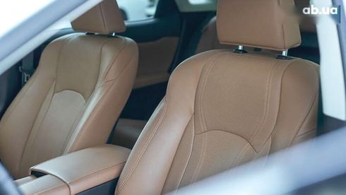 Lexus RX 2022 - фото 17