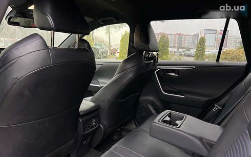 Toyota RAV4 2021 - фото 24