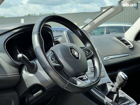 Renault Scenic 2017 - фото 27
