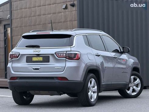 Jeep Compass 2018 - фото 20