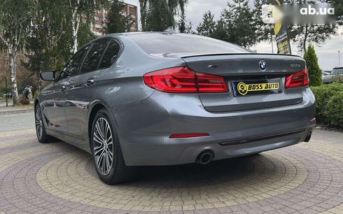 BMW 5 серия 2017 - фото 5