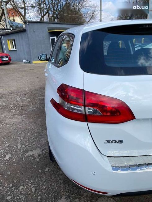 Peugeot 308 2015 - фото 14