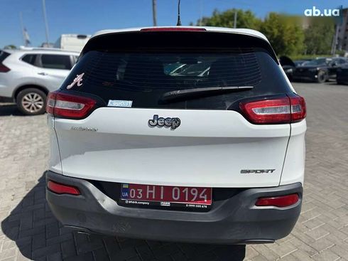Jeep Cherokee 2017 - фото 16