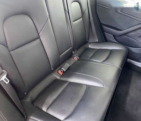 Tesla Model 3 2020 - фото 11