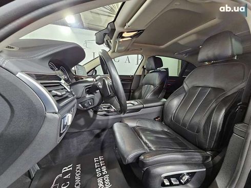 BMW 7 серия 2015 - фото 28