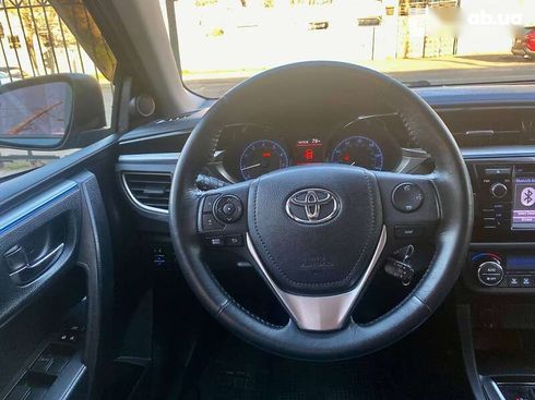 Toyota Corolla 2015 - фото 11