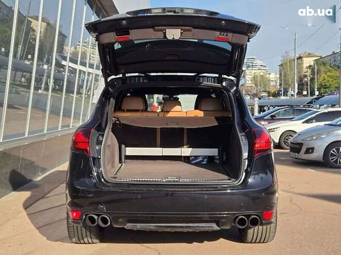 Porsche Cayenne 2010 - фото 10