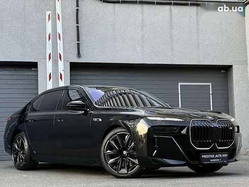BMW i7 2025 - фото 4