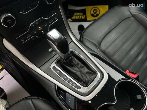 Ford Edge 2016 - фото 16