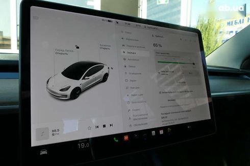 Tesla Model 3 2020 - фото 21
