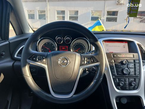 Opel astra j 2015 белый - фото 5