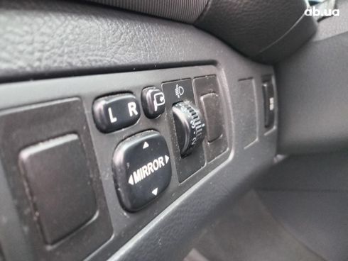 Toyota Avensis 2008 черный - фото 11