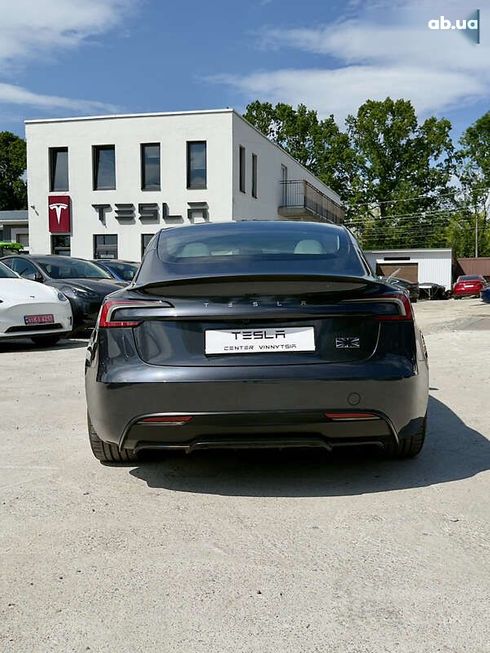 Tesla Model 3 2024 - фото 21