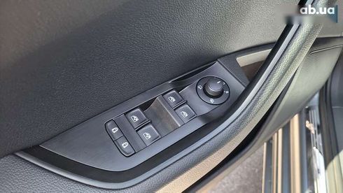 Skoda Superb 2019 - фото 7