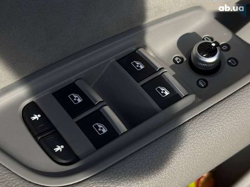 Audi Q7 2016 - фото 17