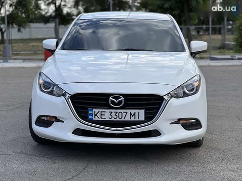 Mazda 3 2017 - фото 10