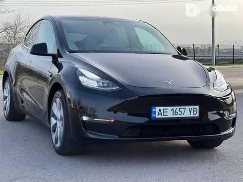 Tesla Model Y 2020 - фото 17