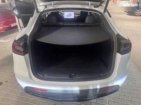 Tesla Model Y 2023 - фото 11